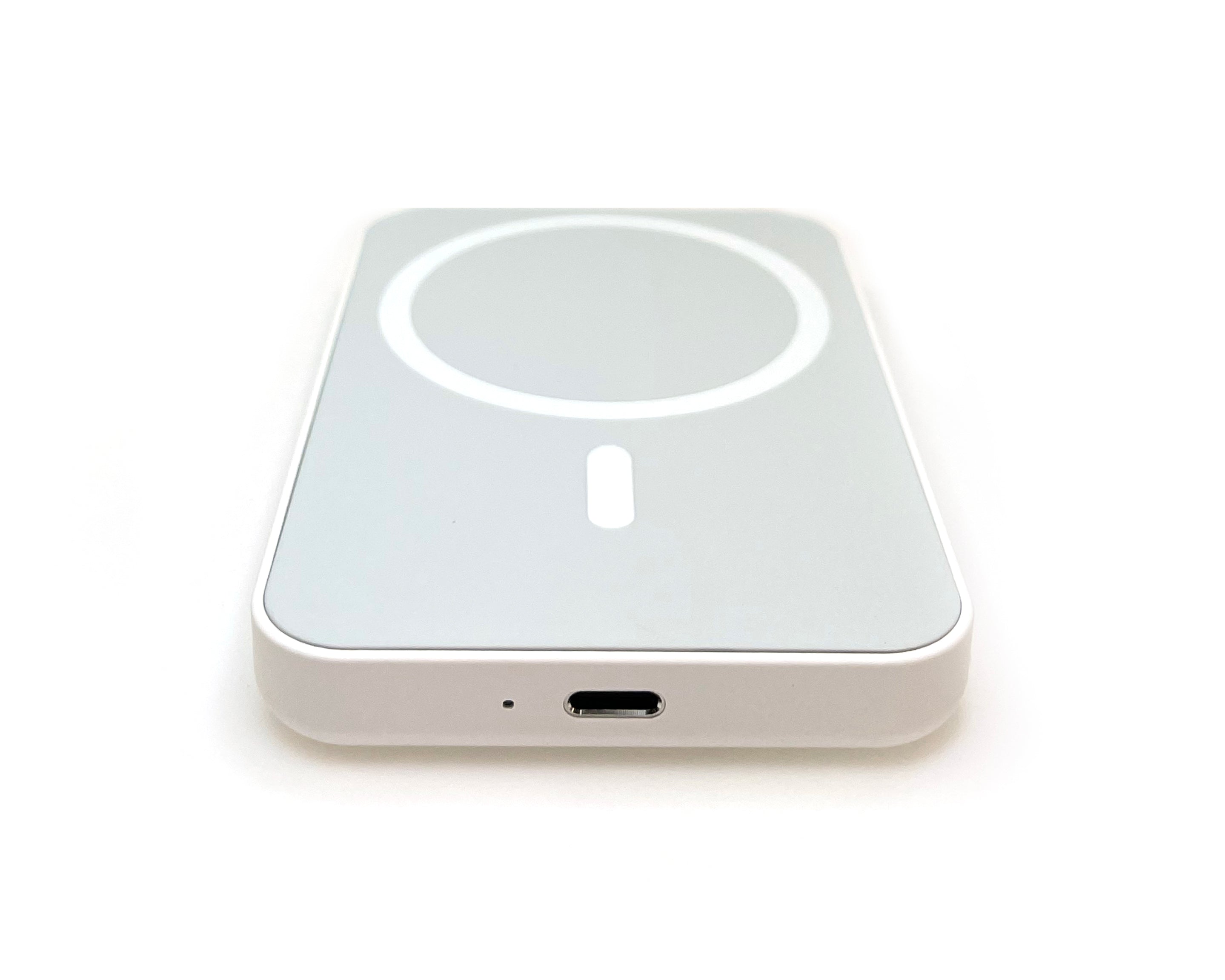 For iPhone 12, 13, 14, 15 Series Battery Pack Magnetic Charging 5W White